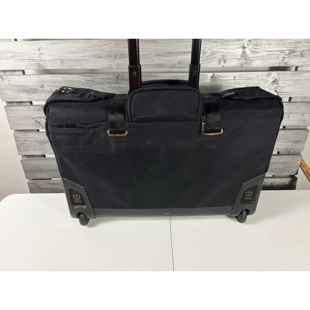 Tumi T-Tech Essential Gear Carry on Garment Bag Suitcase Wheeled 56030D Black